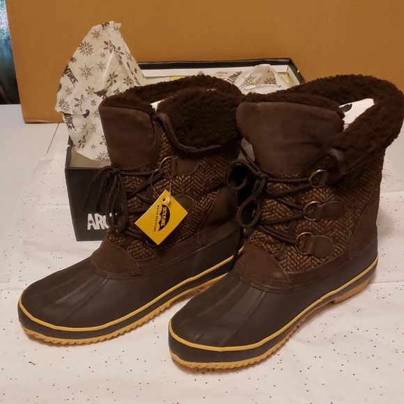 Arctic Plunge Shoes - 🔥NWT Arctic Plunge Snow Boots🔥